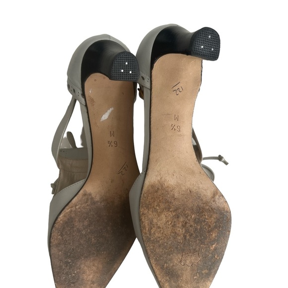 Ballys Vintage Preowned White classic pump, Sz 6.5 - Picture 2 of 4